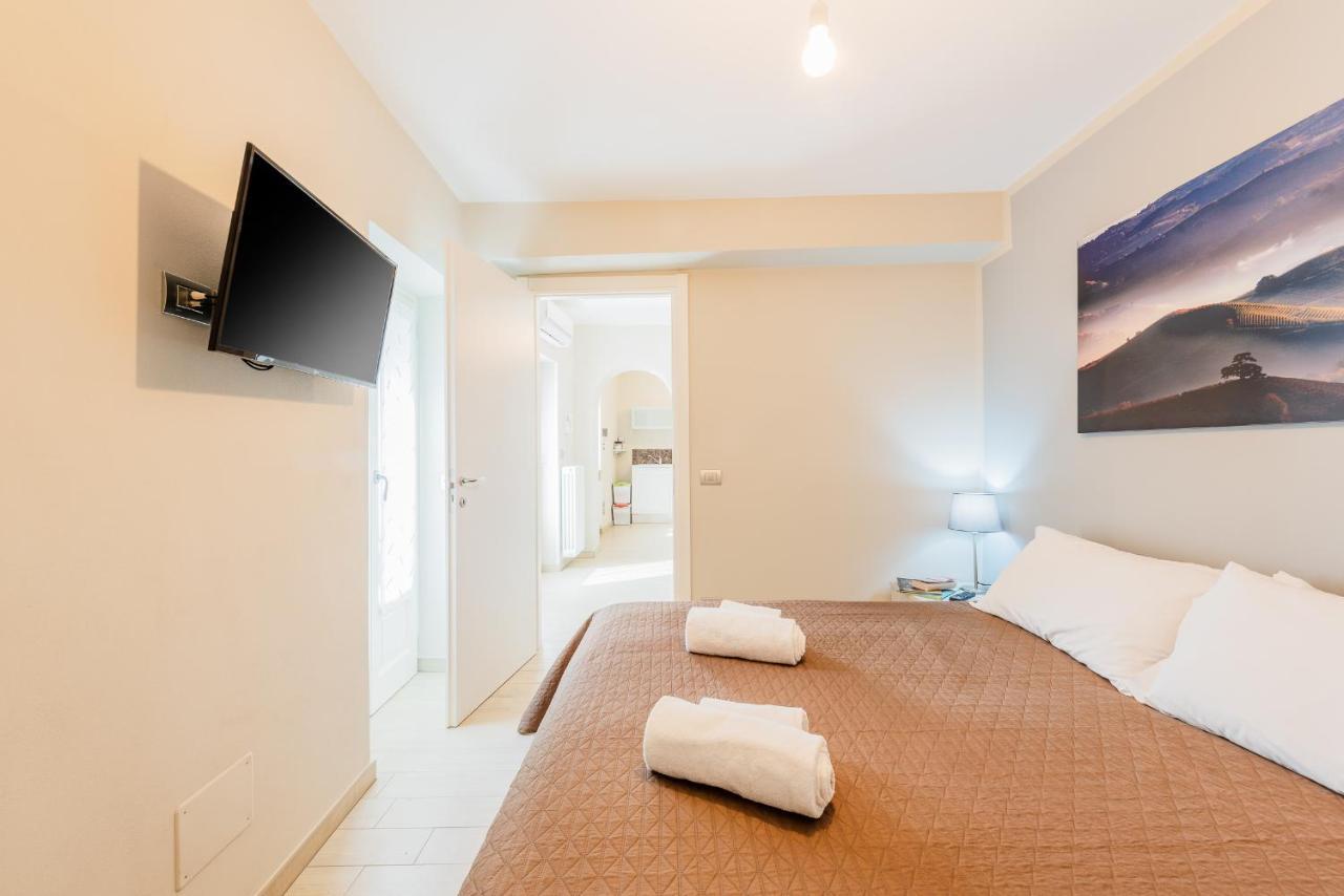 trifulhouse holiday apartments: entire building Alba  Extérieur photo