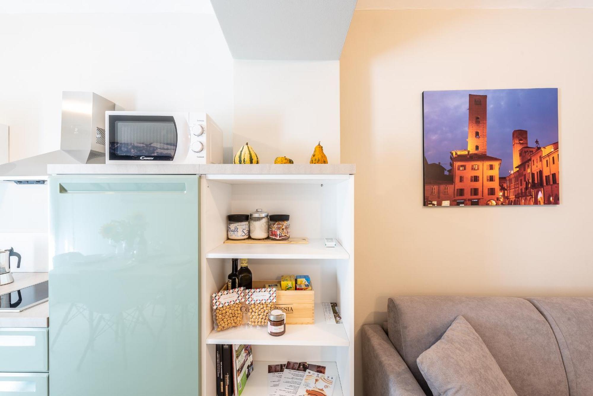 trifulhouse holiday apartments: entire building Alba  Chambre photo
