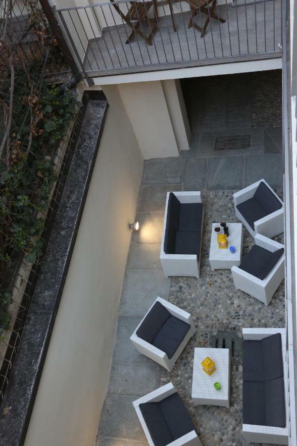 trifulhouse holiday apartments: entire building Alba  Extérieur photo