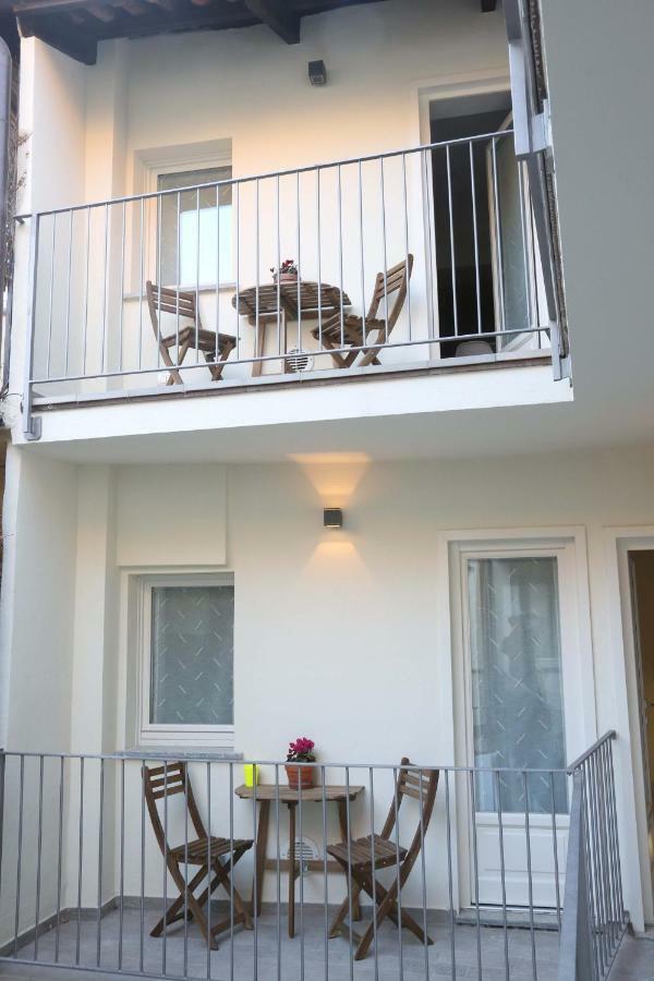 trifulhouse holiday apartments: entire building Alba  Extérieur photo