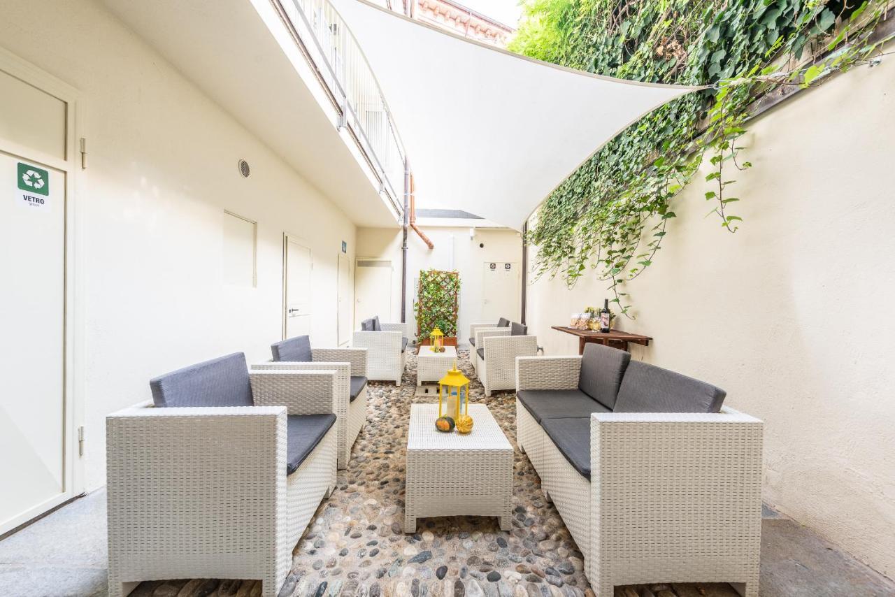 trifulhouse holiday apartments: entire building Alba  Extérieur photo