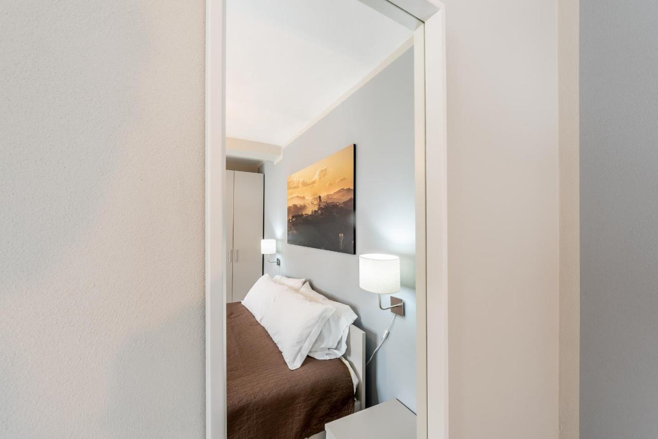 trifulhouse holiday apartments: entire building Alba  Extérieur photo