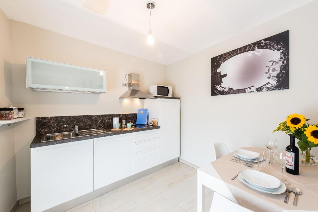 trifulhouse holiday apartments: entire building Alba  Extérieur photo