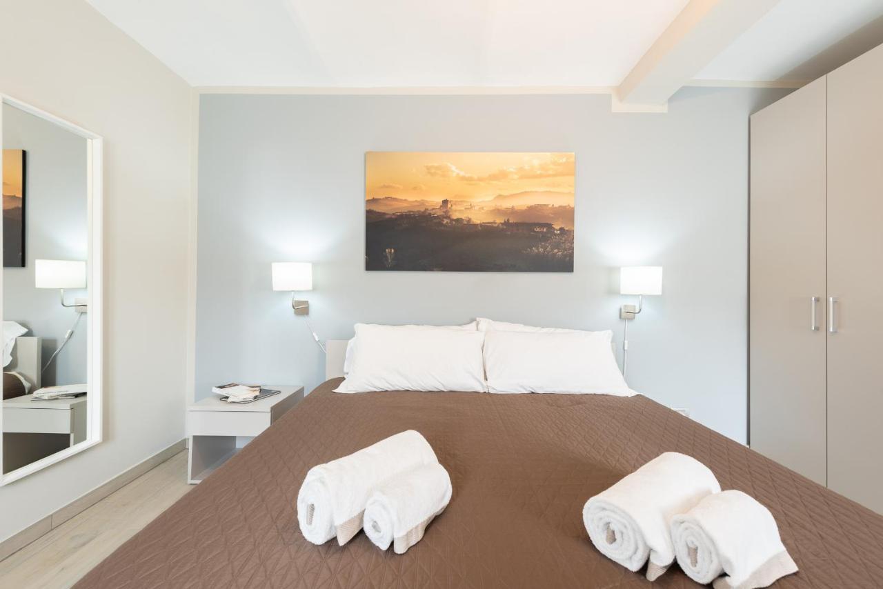 trifulhouse holiday apartments: entire building Alba  Extérieur photo